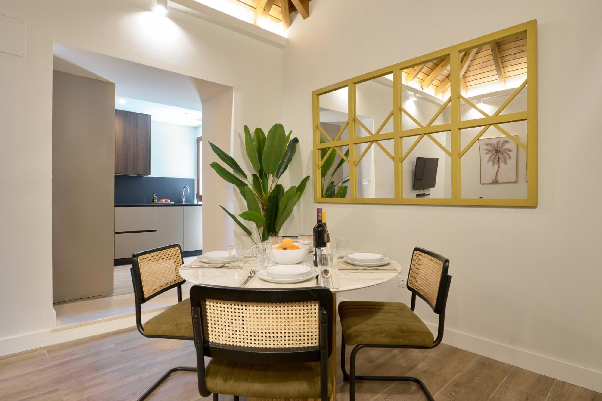 Casa Pizarro, By Homing U Aparthotel Sevilla